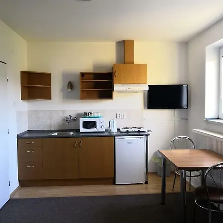 Vendégház Ubytovani 26 *